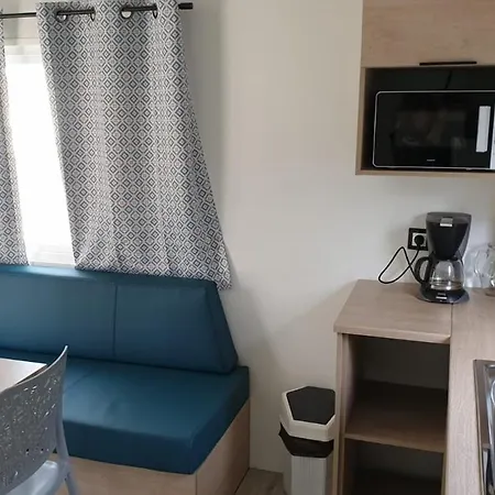 Le Moulin Des Effres