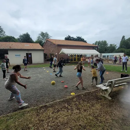 Le Moulin Des Effres Camping