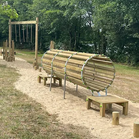 Кемпинг Le Moulin Des Effres Secondigny