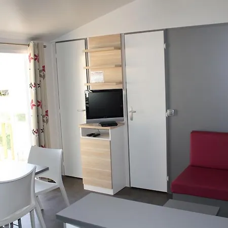 Кемпинг Le Moulin Des Effres Secondigny