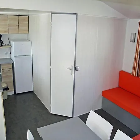 Camping Le Moulin Des Effres *